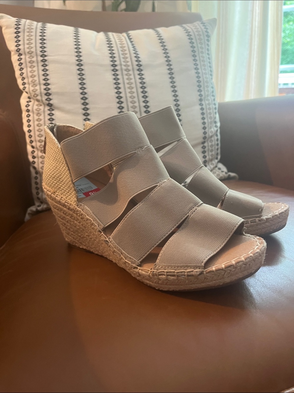 Gentle Souls (Kenneth Cole) Taupe Elastic-Strap Espadrille Wedge Sandals